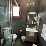 Moreri מלון גראדו