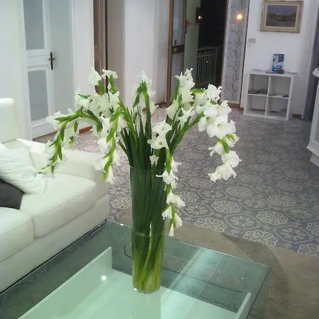 Otel Moreri 3*